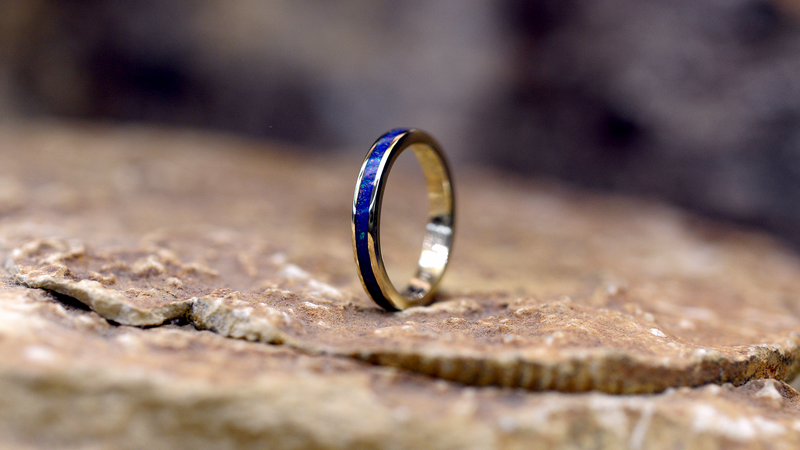 Circle Ashes Ring Cast in 9ct yellow gold filled with royal blue opals blended with customers loved one’s ashes.