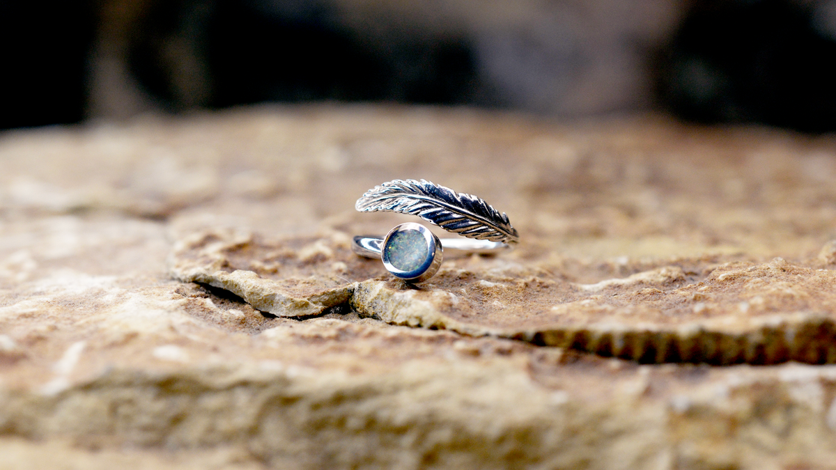 handmade feather ashes ring UK cremation jewellery