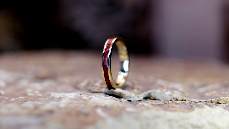 handmade ashes ring UK cremation jewellery. Circle