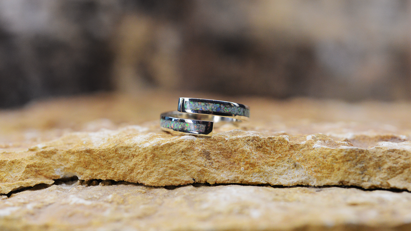 handmade ashes ring UK cremation jewellery 